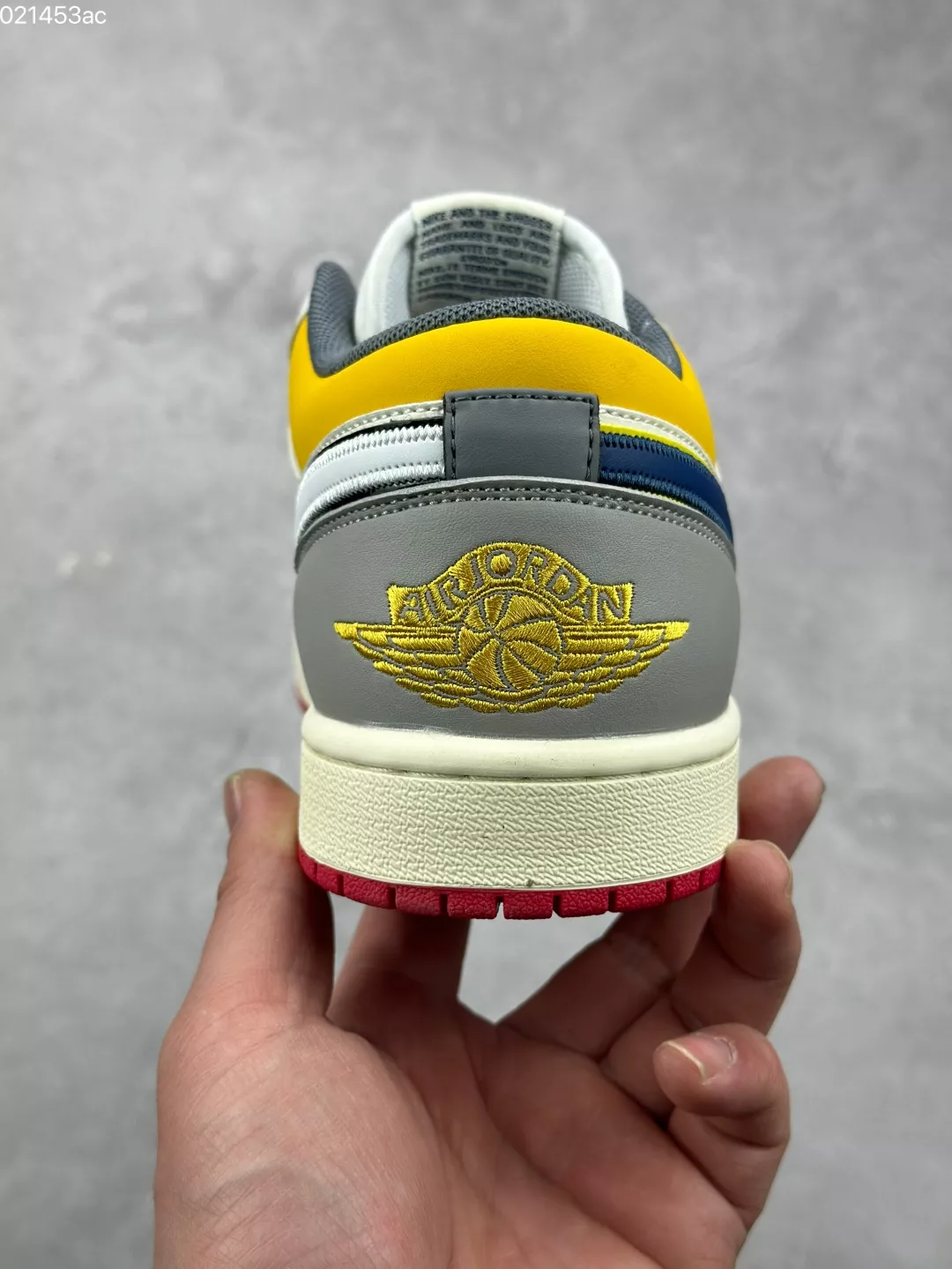 Air Jordan-1-Low For Men AllSeason 8038