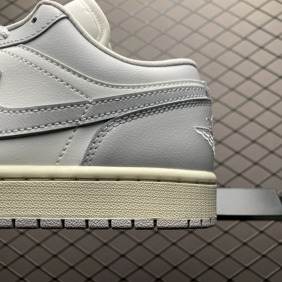 Air Jordan-1-Low For Men StreetReady 4591