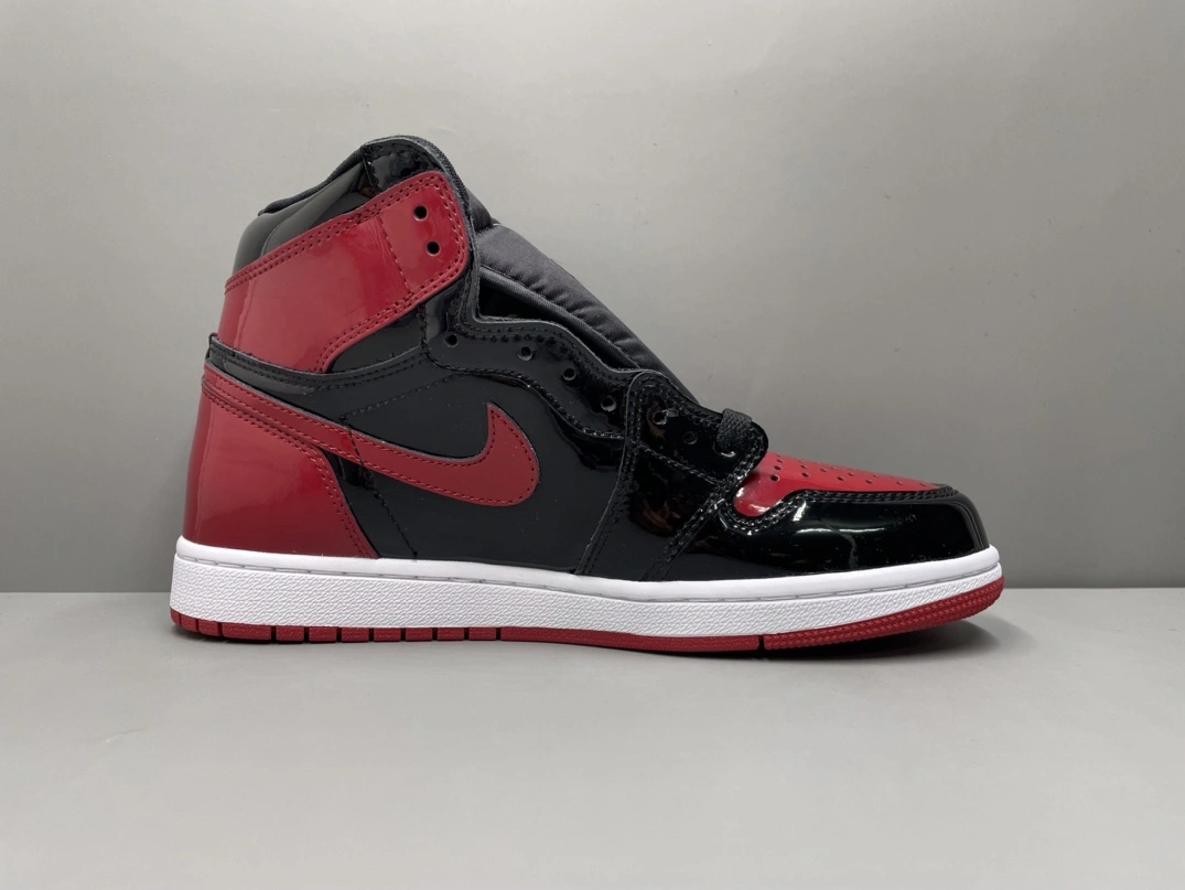 Air-Jordan-1-Retro-High For Men Comfortable 4094