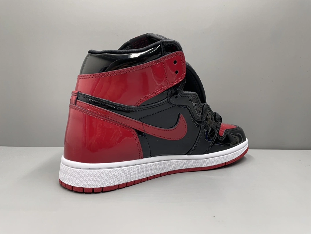 Air-Jordan-1-Retro-High For Men Comfortable 4094