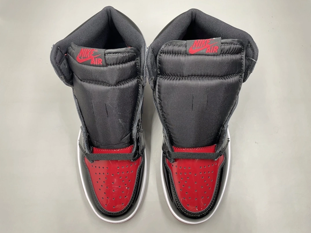 Air-Jordan-1-Retro-High For Men Comfortable 4094