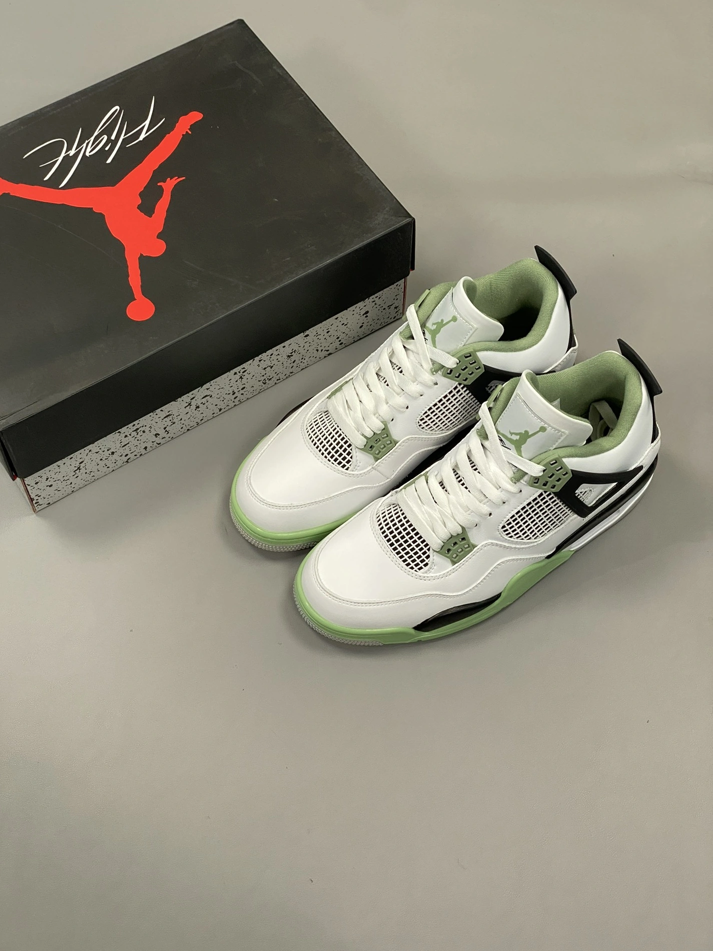 Air Jordan 4 IV Retro For Men Minimalist 4719
