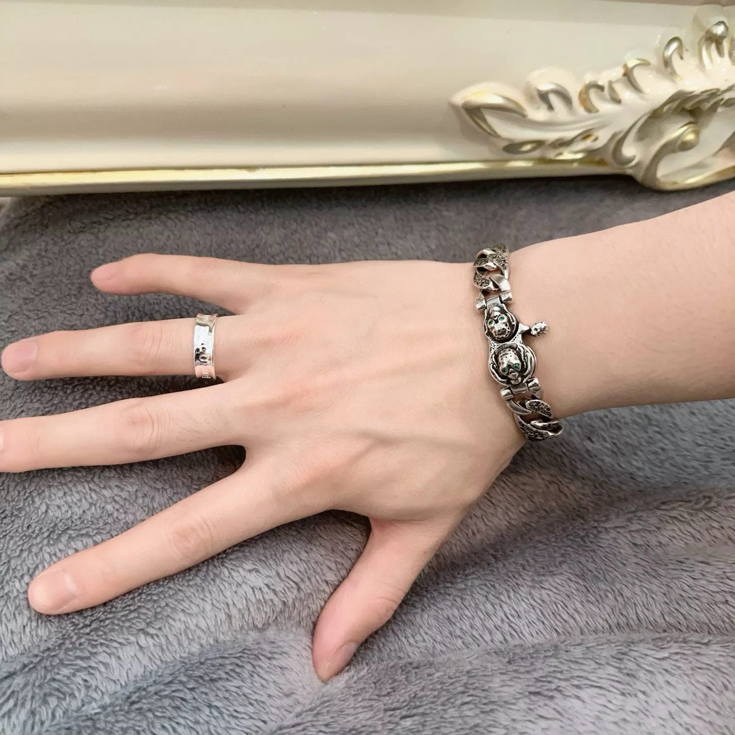 Alexander McQueen Bracelets DailyWear 4829