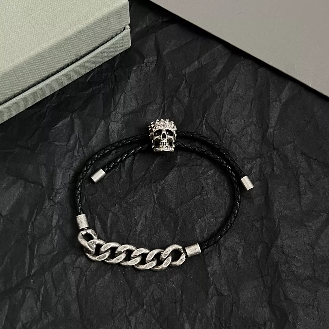 Alexander McQueen Bracelets Durable 6337