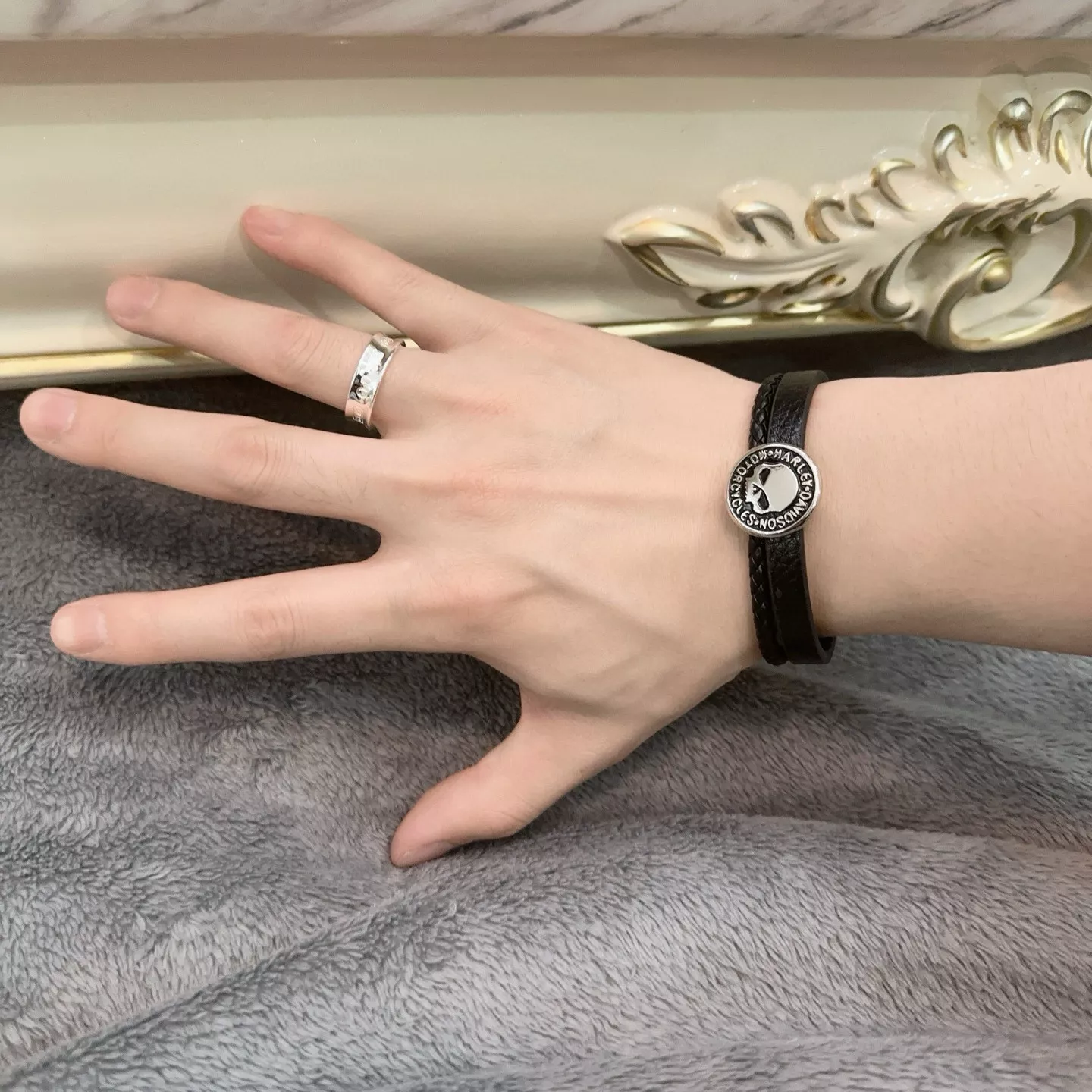 Alexander McQueen Bracelets EyeCatching 1189
