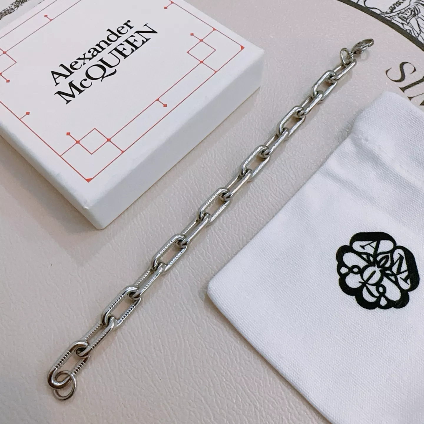 Alexander McQueen Bracelets Minimalist 9252