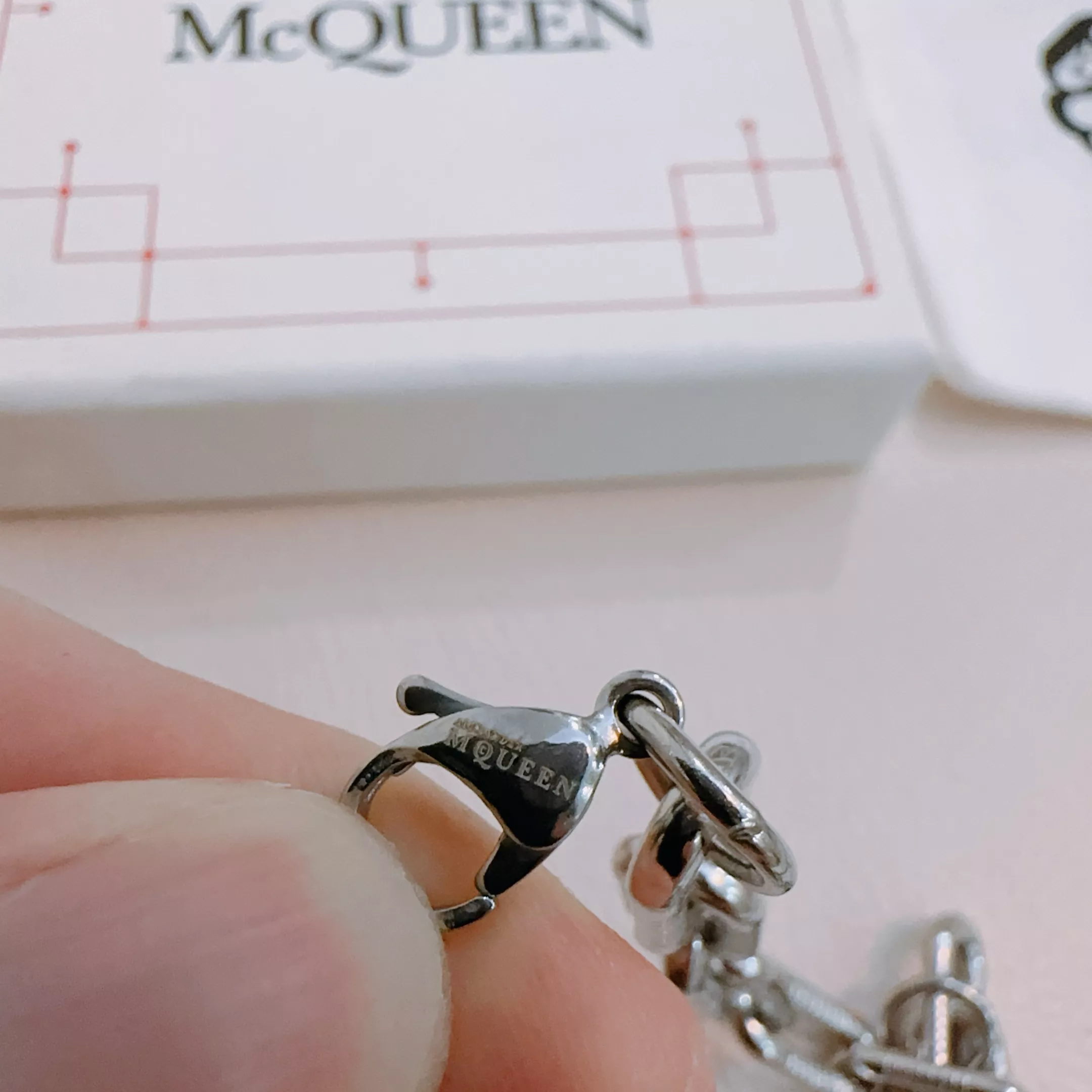 Alexander McQueen Bracelets Minimalist 9252