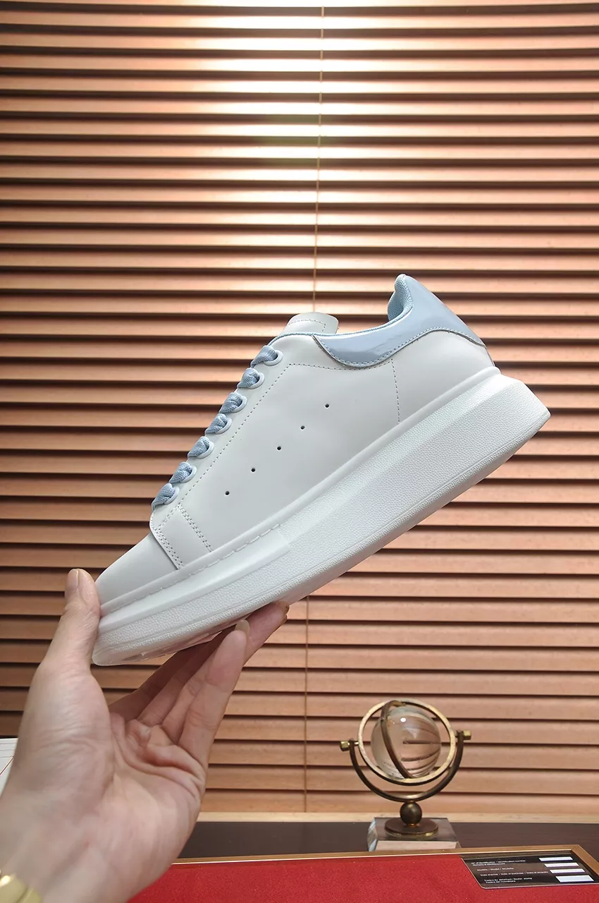 Alexander McQueen Casual Shoes For Men Comfortable 2722