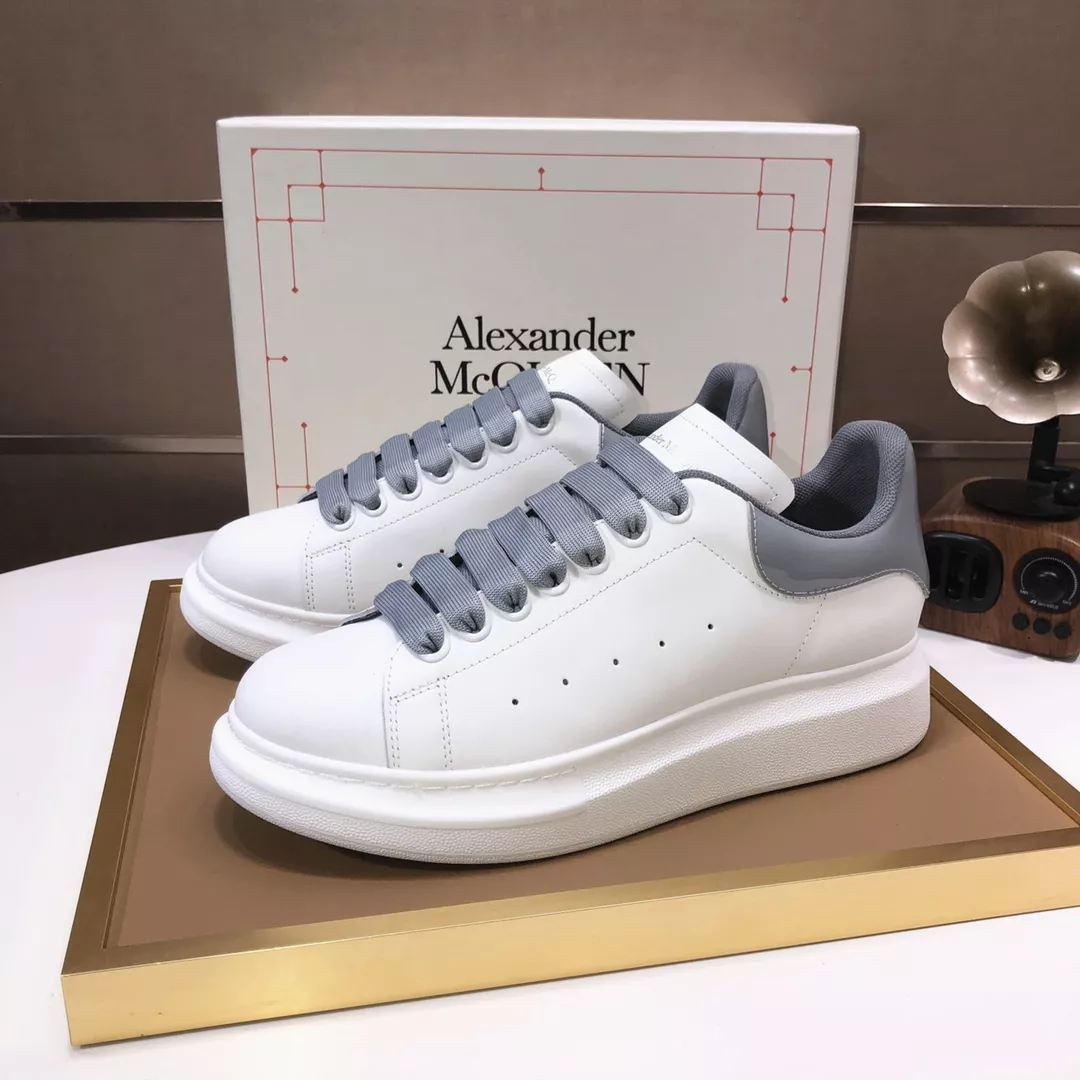 Alexander McQueen Casual Shoes For Men Durable 1188