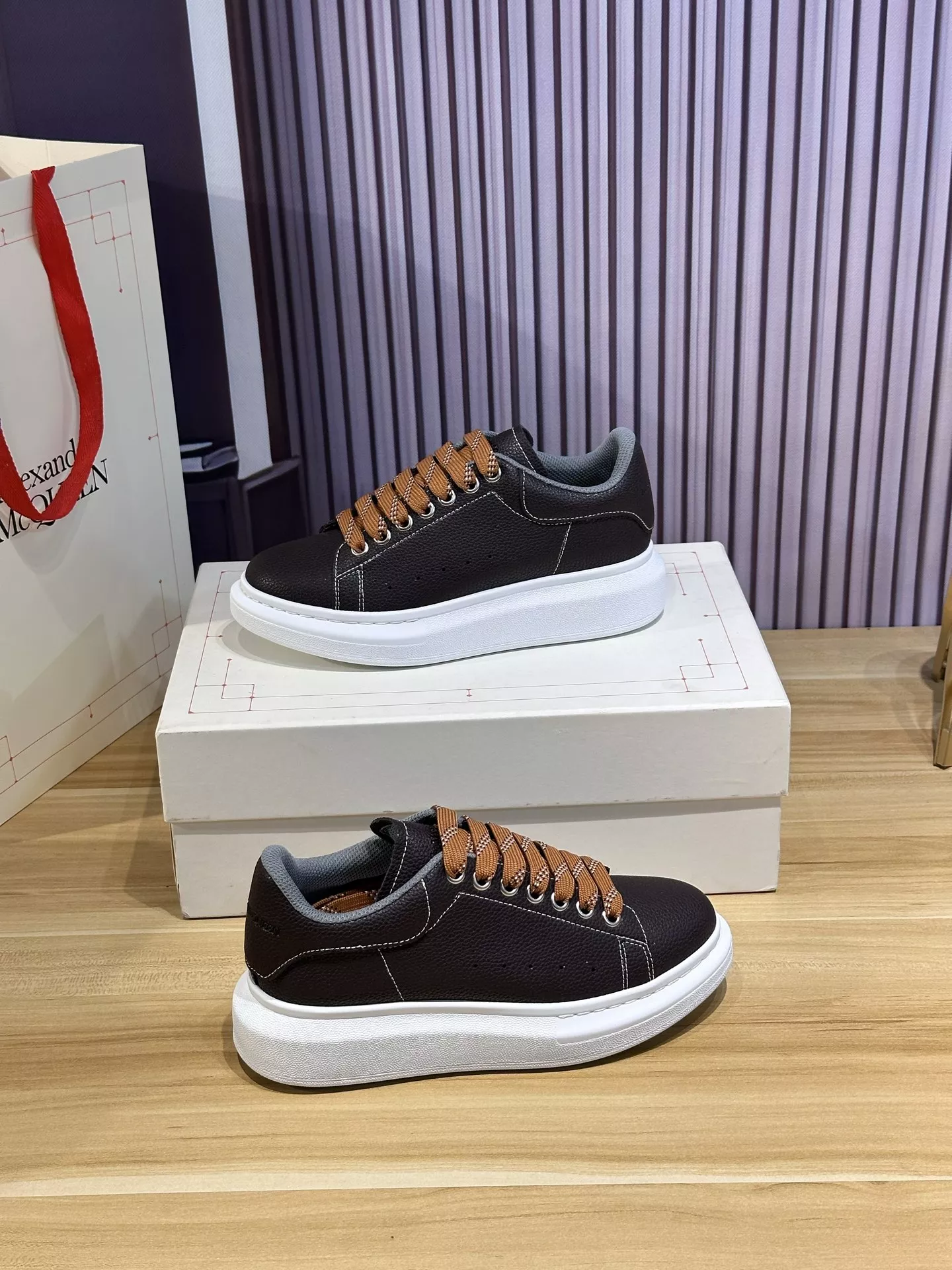Alexander McQueen Casual Shoes For Men Durable 1448