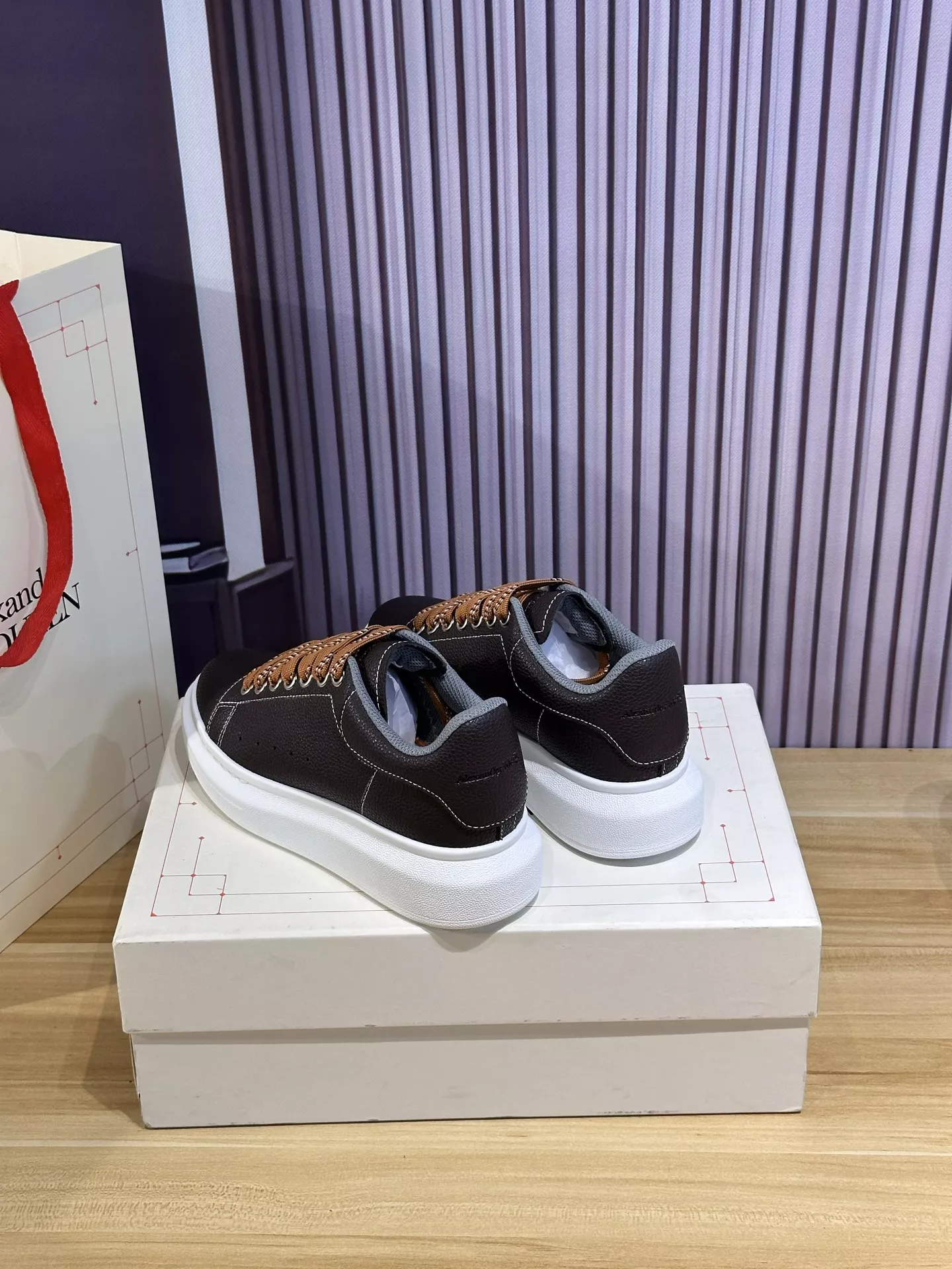 Alexander McQueen Casual Shoes For Men Durable 1448