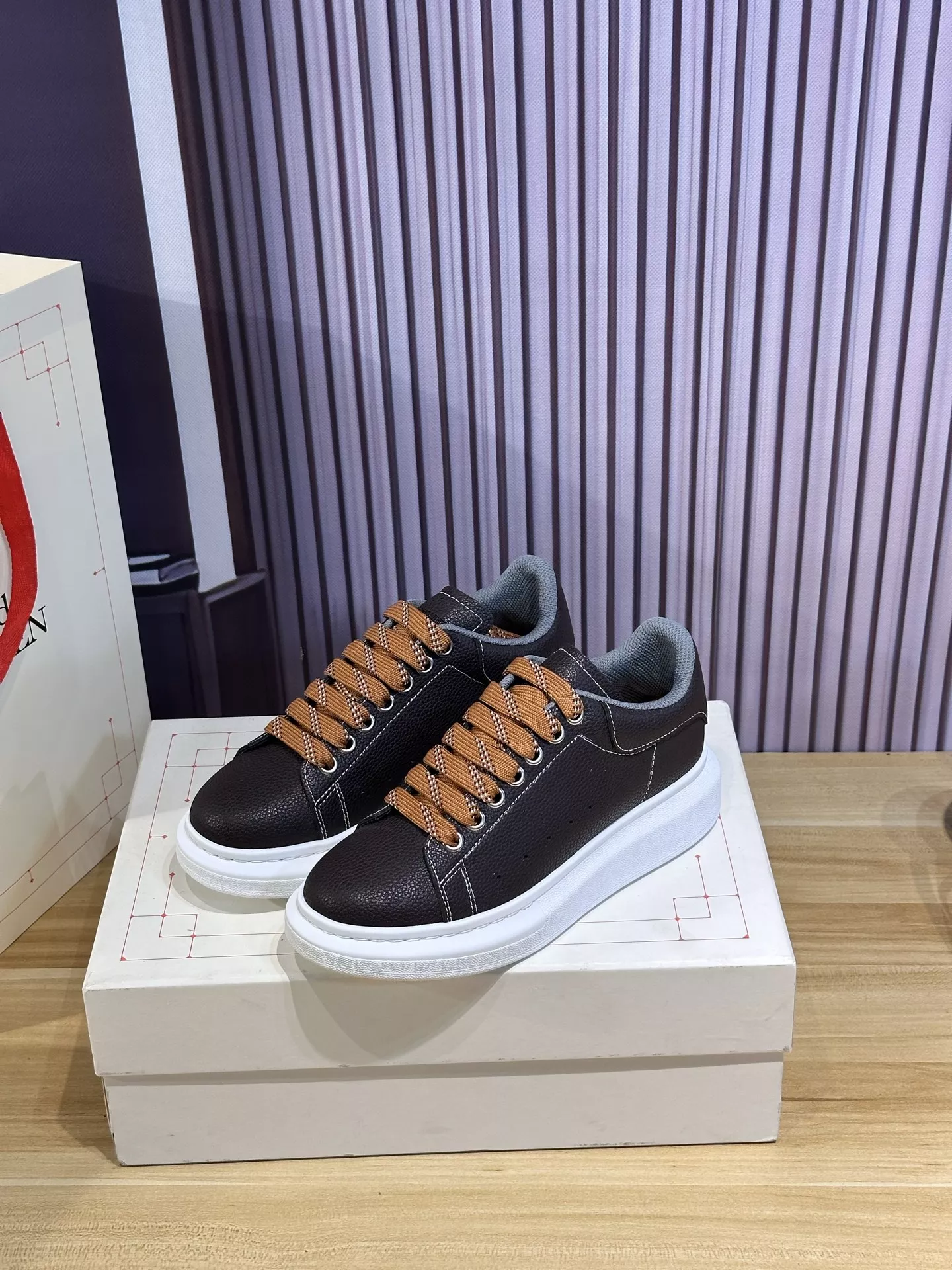 Alexander McQueen Casual Shoes For Men Durable 1448