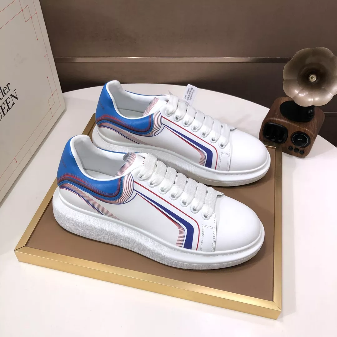 Alexander McQueen Casual Shoes For Men Elegant 2225