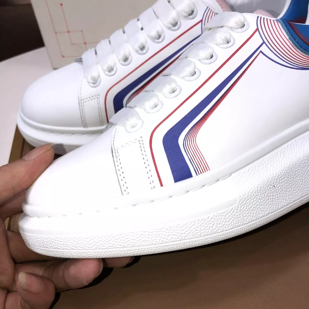 Alexander McQueen Casual Shoes For Men Elegant 2225