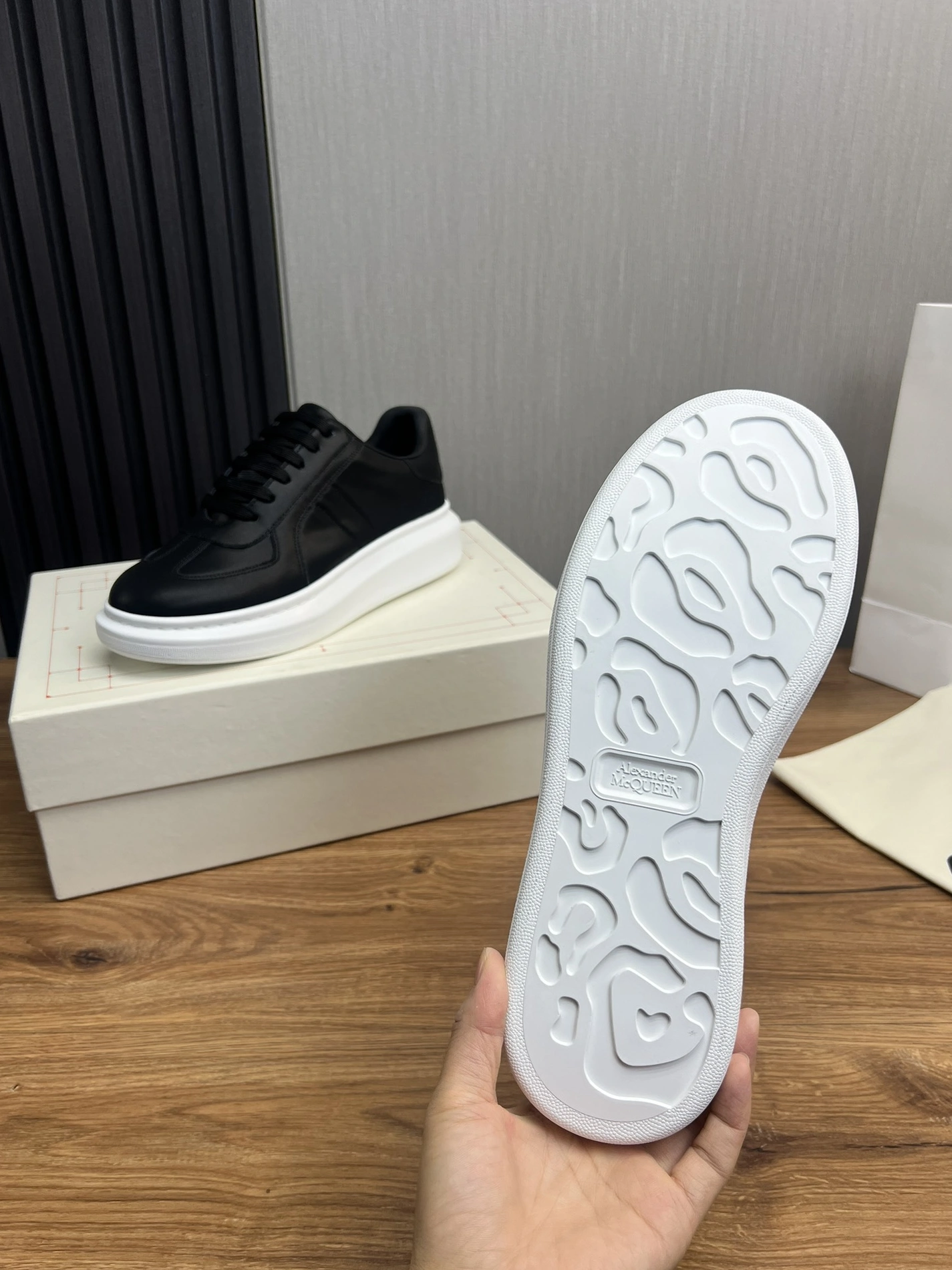 Alexander McQueen Casual Shoes For Men ModernLook 3512