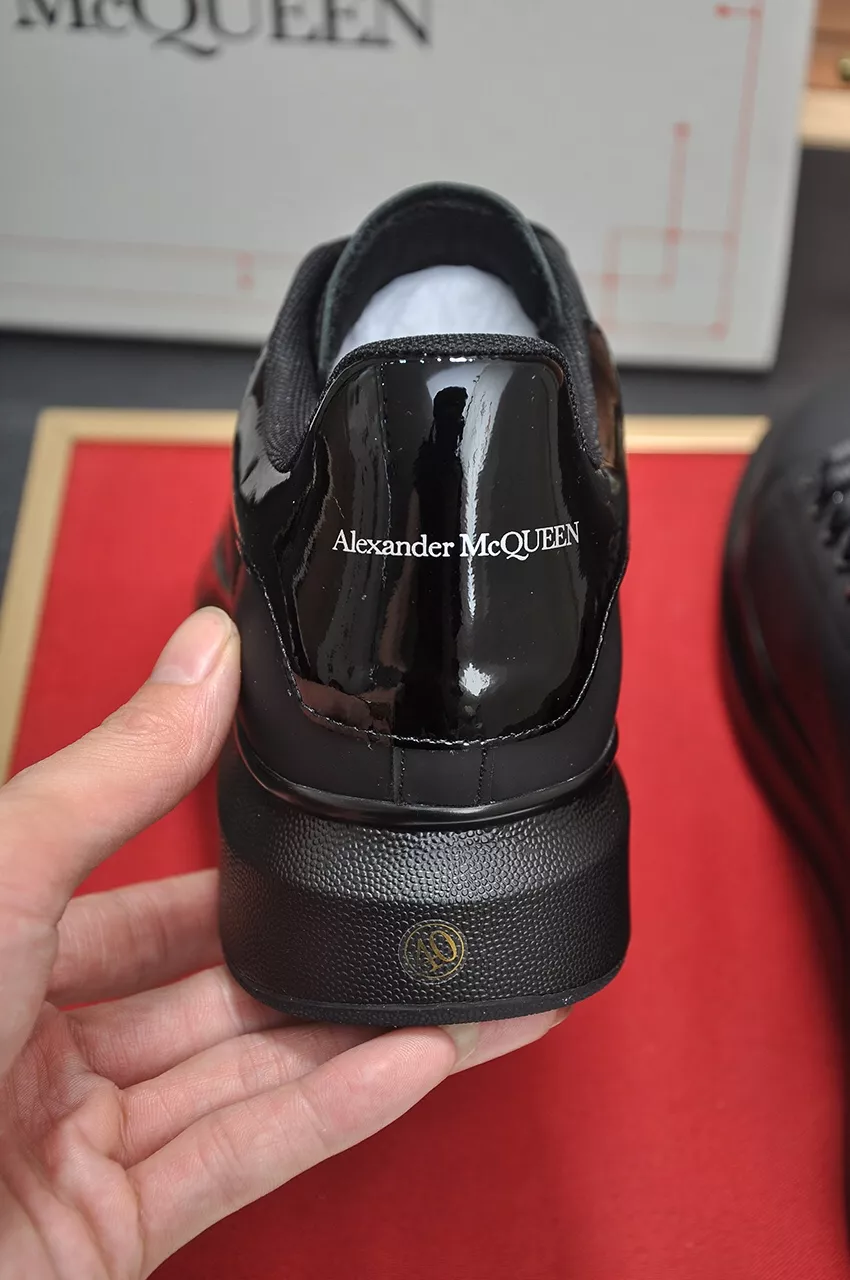 Alexander McQueen Casual Shoes For Men ModernLook 4901