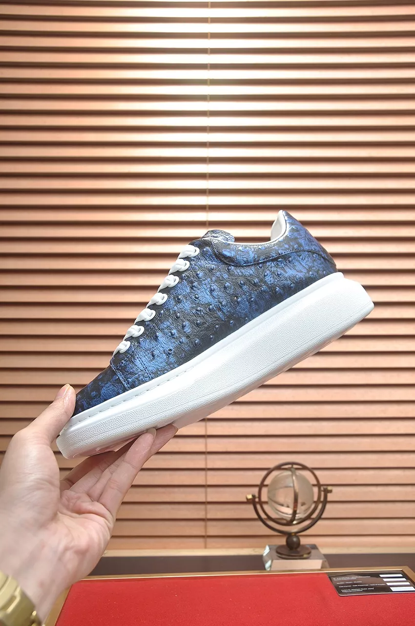 Alexander McQueen Casual Shoes For Men Resilient 9877