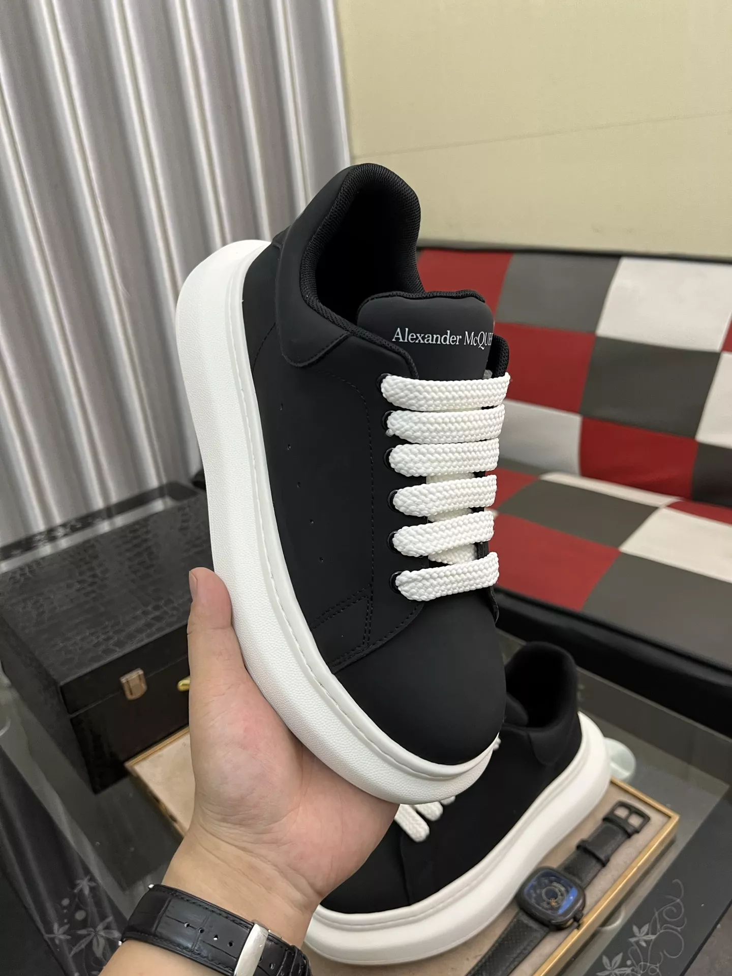 Alexander McQueen Casual Shoes For Men Soft 8537