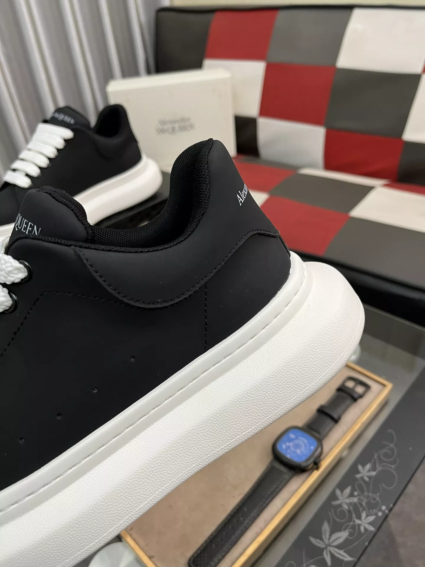Alexander McQueen Casual Shoes For Men Soft 8537