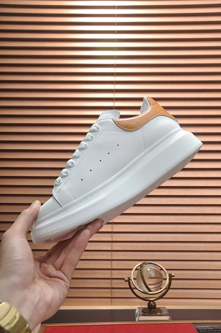 Alexander McQueen Casual Shoes For Men Trendy 2349