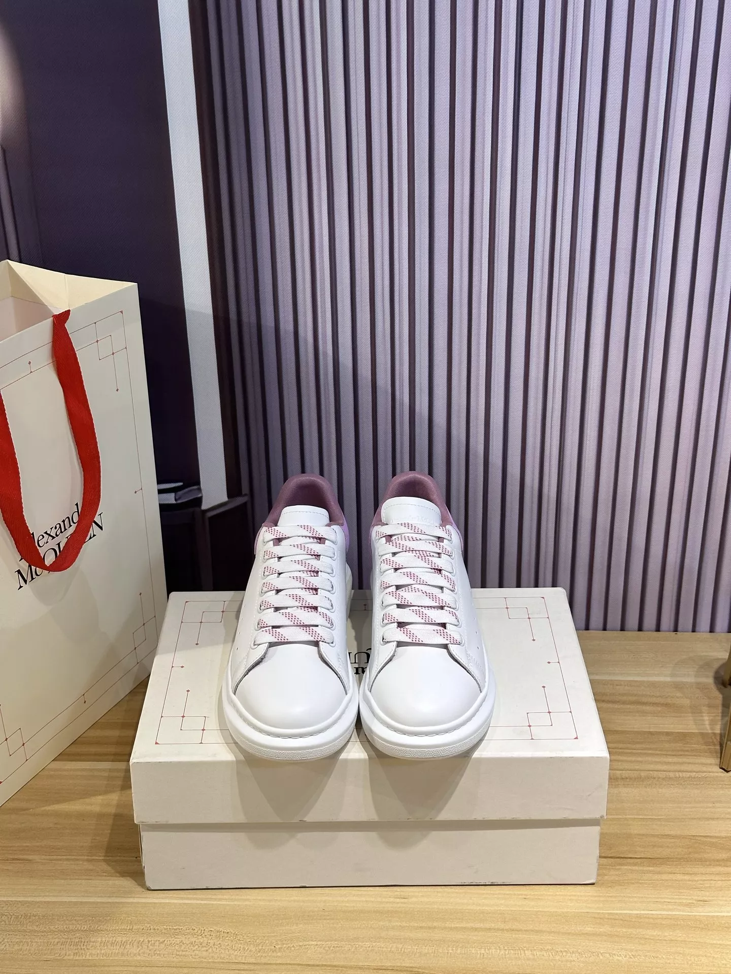 Alexander McQueen Casual Shoes For Men Trendy 4868