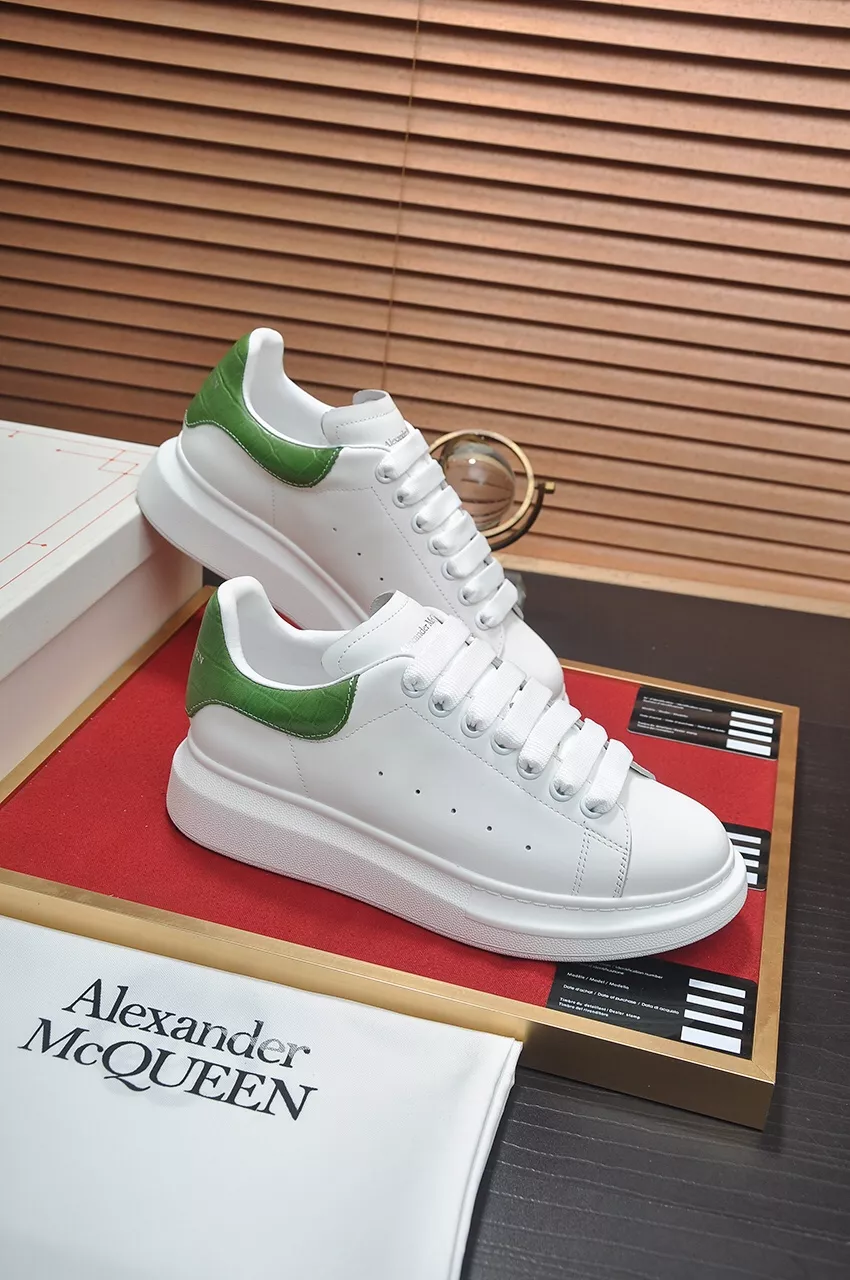 Alexander McQueen Casual Shoes For Men Unique 3671