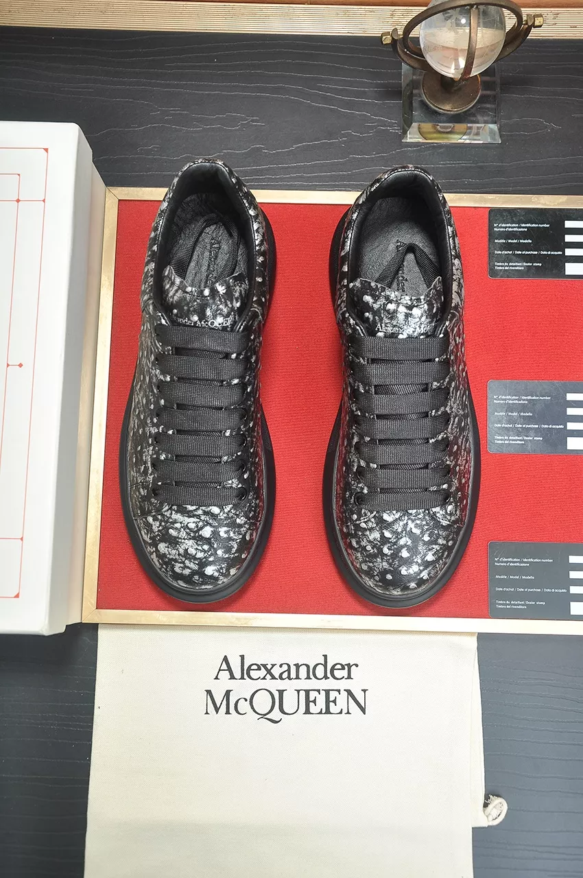 Alexander McQueen Casual Shoes For Men Unique 7255