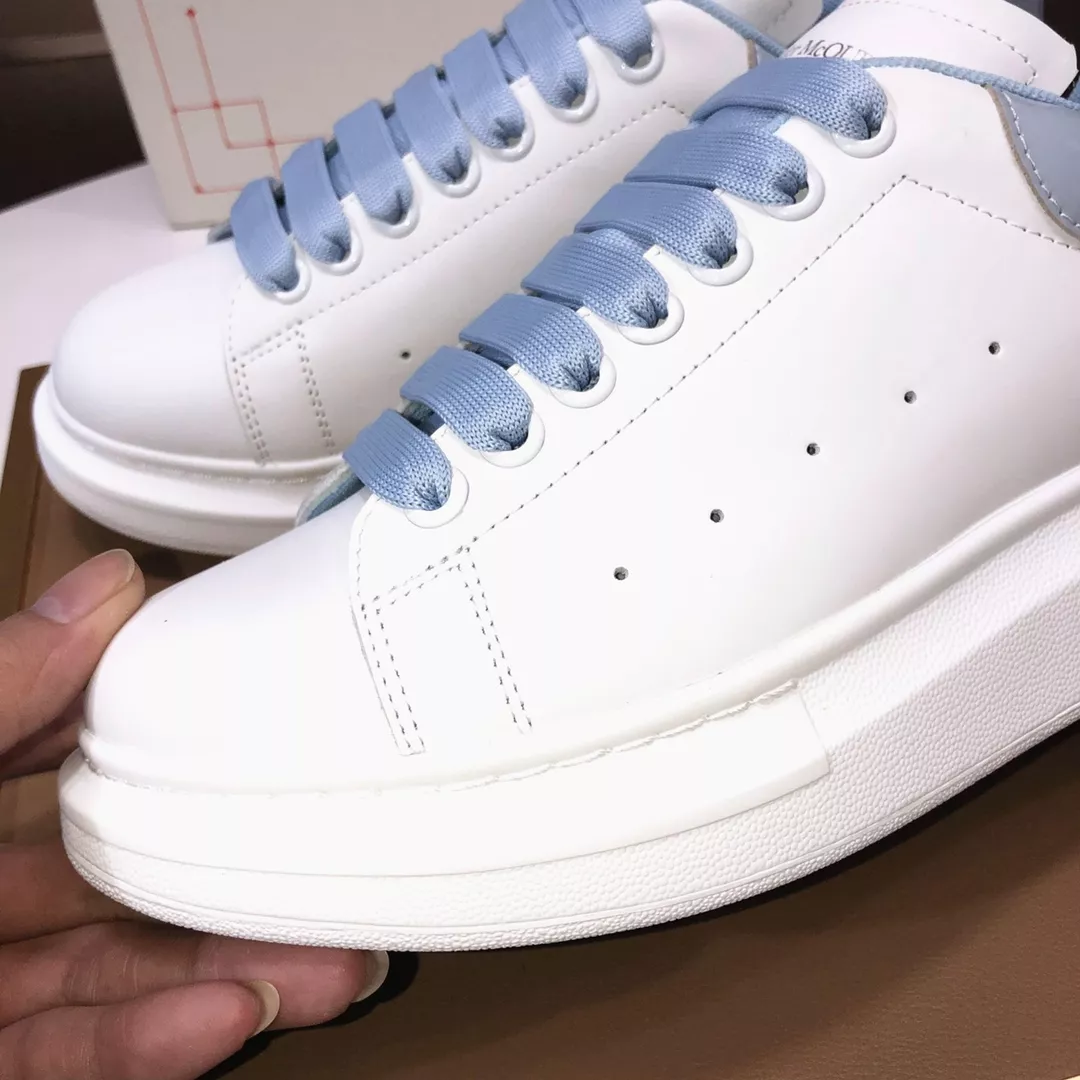 Alexander McQueen Casual Shoes For Women Affordable 529