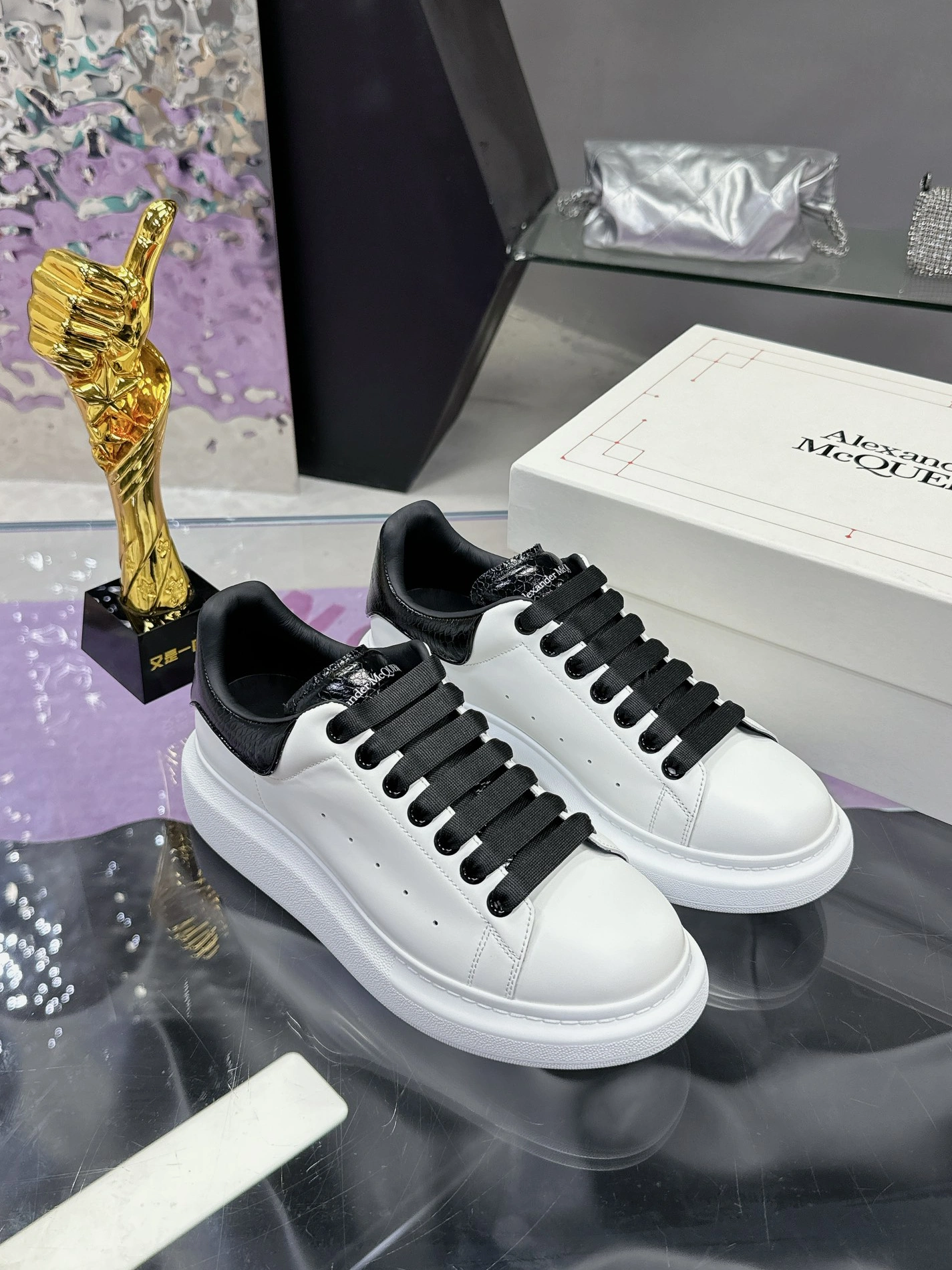 Alexander McQueen Casual Shoes For Women DailyWear 2764
