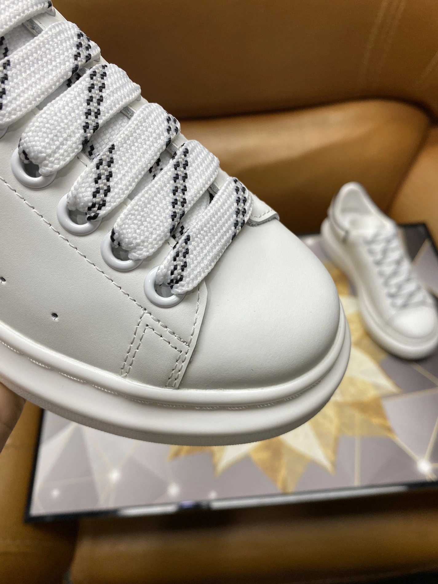 Alexander McQueen Casual Shoes For Women Efficient 6882