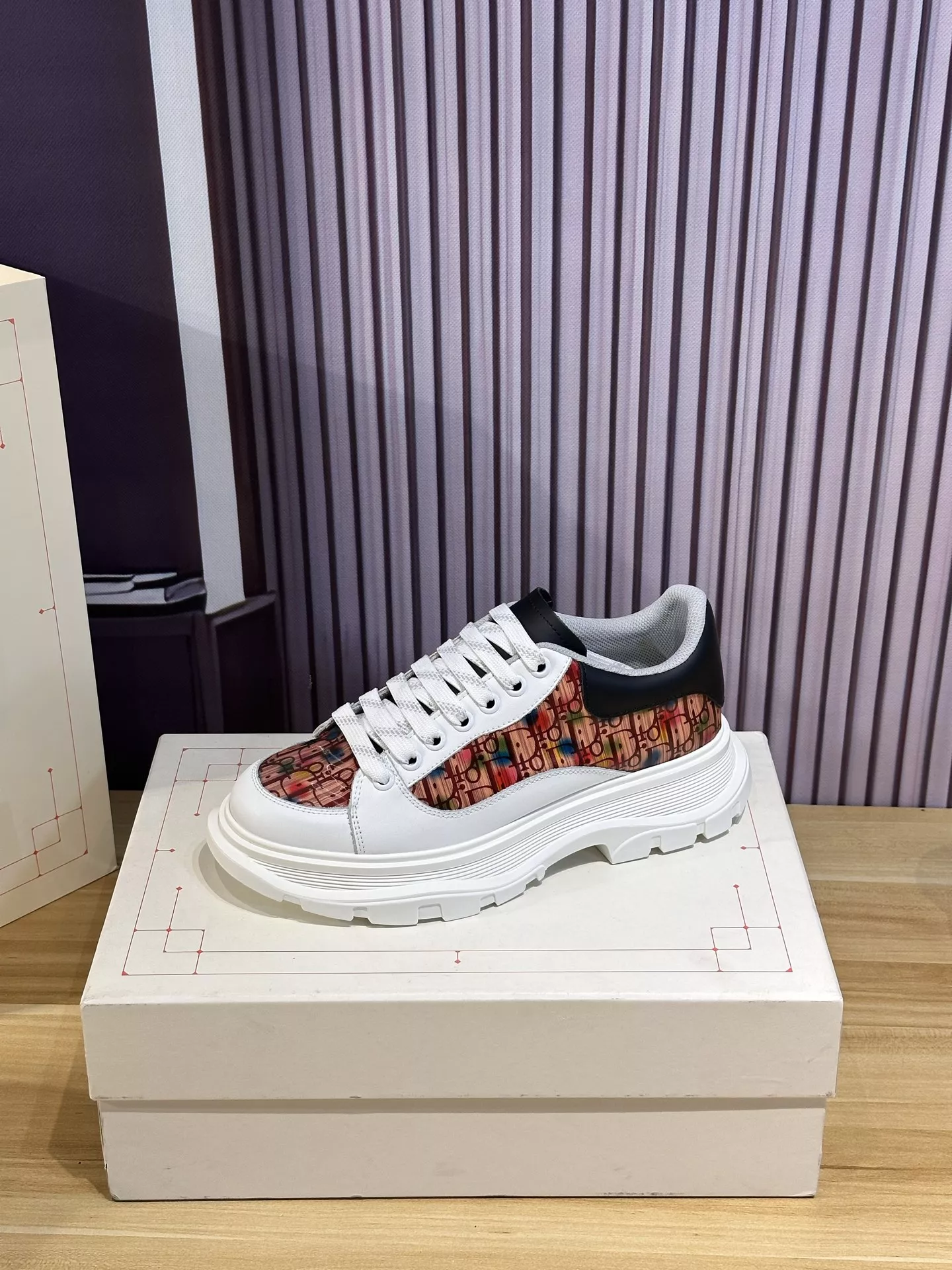 Alexander McQueen Casual Shoes For Women Versatile 3893
