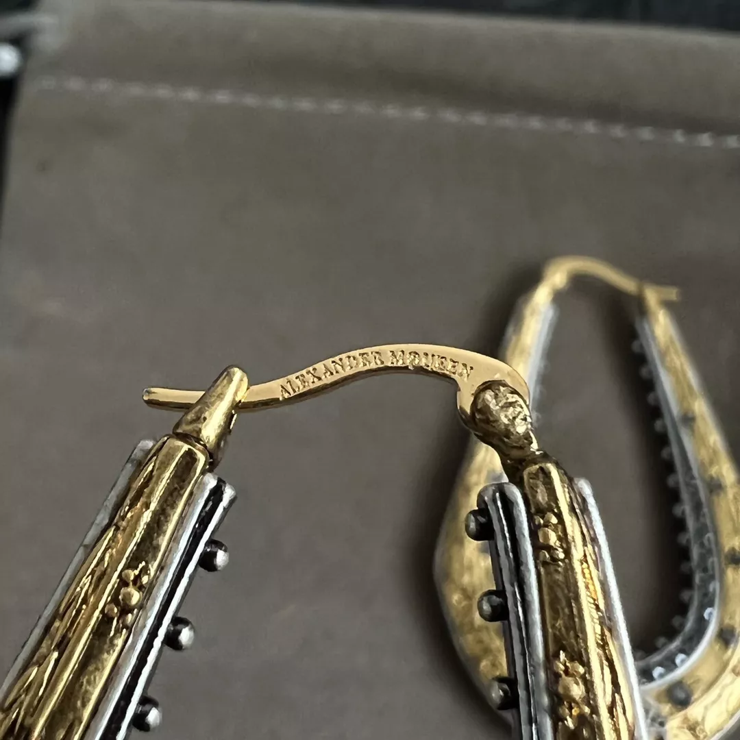 Alexander McQueen Earrings For Women Sleek 755