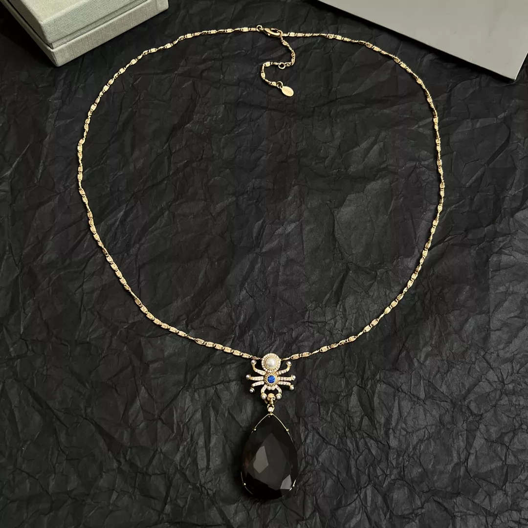 Alexander McQueen Necklaces AllSeason 1752