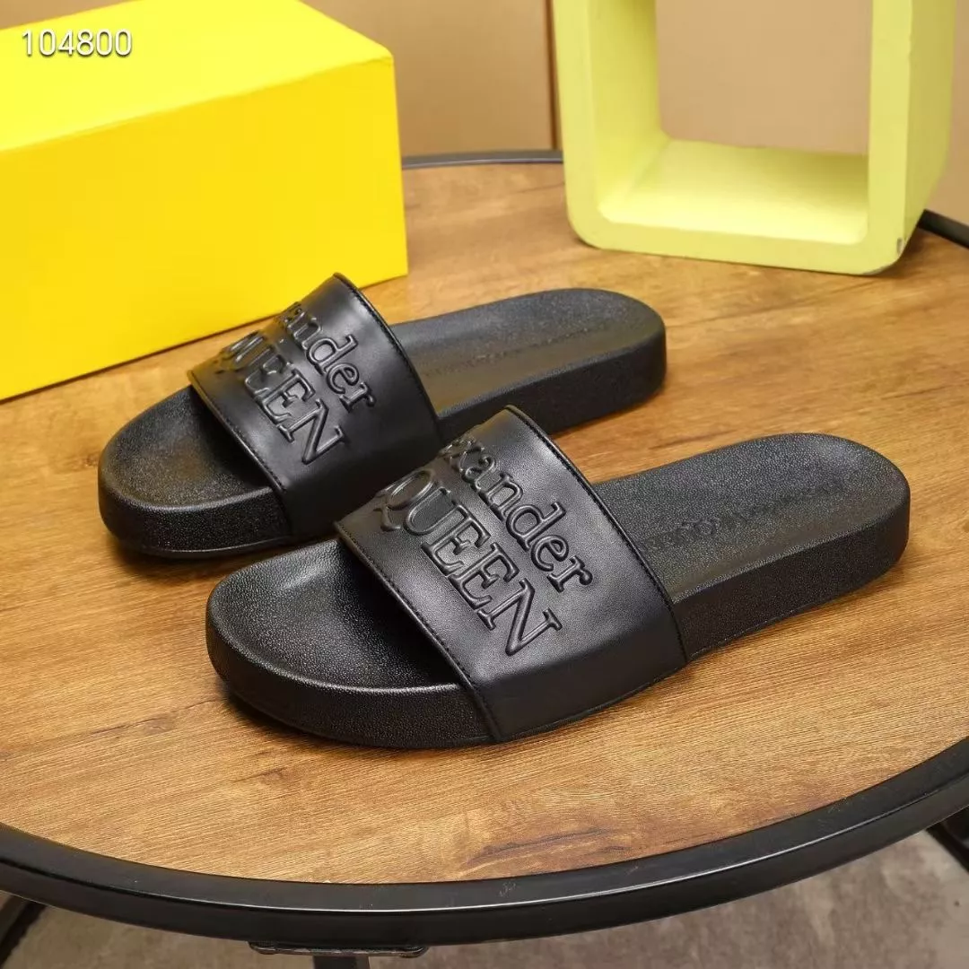 Alexander McQueen Slippers For Men Classic 4107