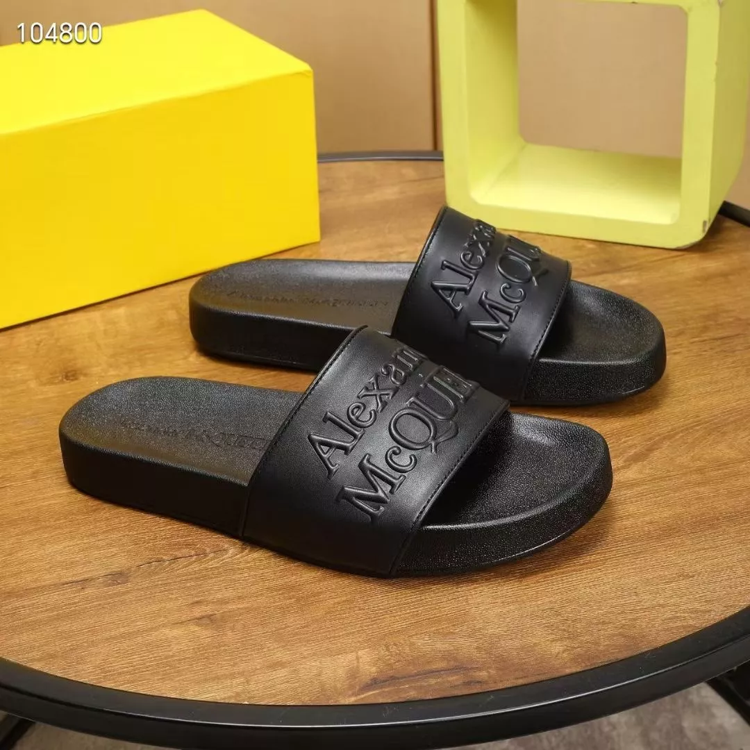 Alexander McQueen Slippers For Men Classic 4107