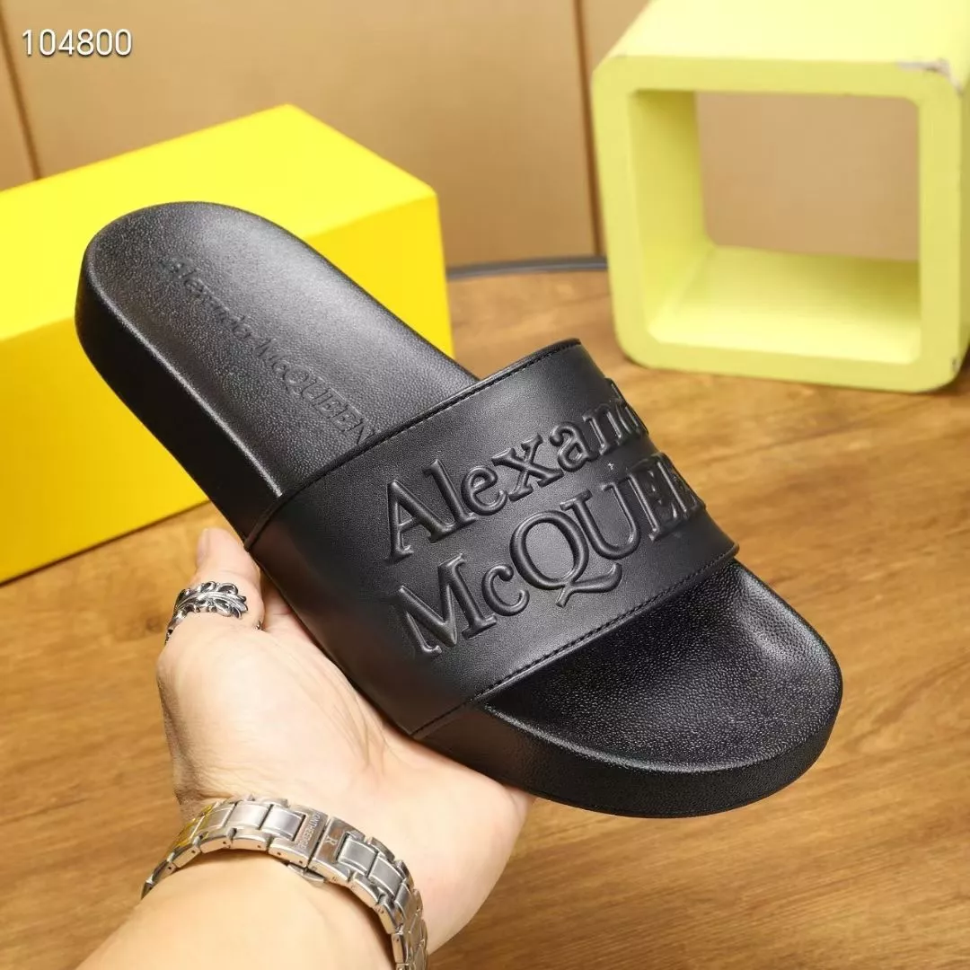 Alexander McQueen Slippers For Men Classic 4107