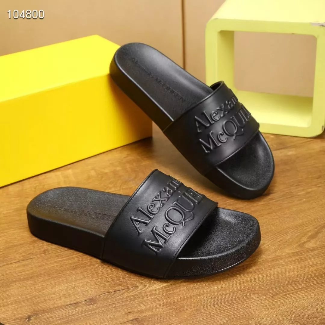 Alexander McQueen Slippers For Men Classic 4107