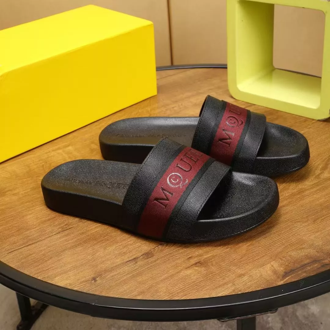 Alexander McQueen Slippers For Men Practical 6512