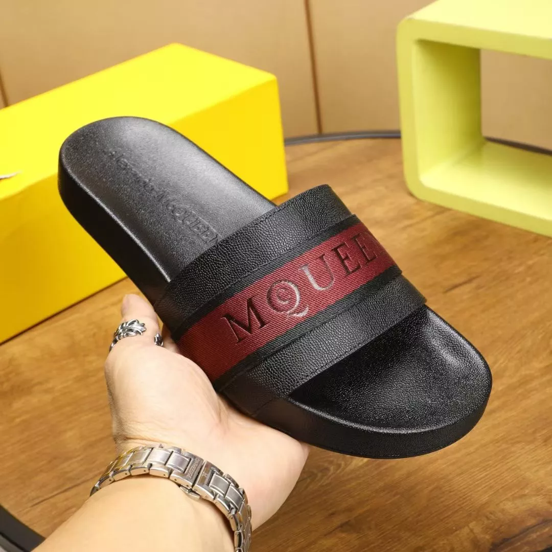 Alexander McQueen Slippers For Men Practical 6512