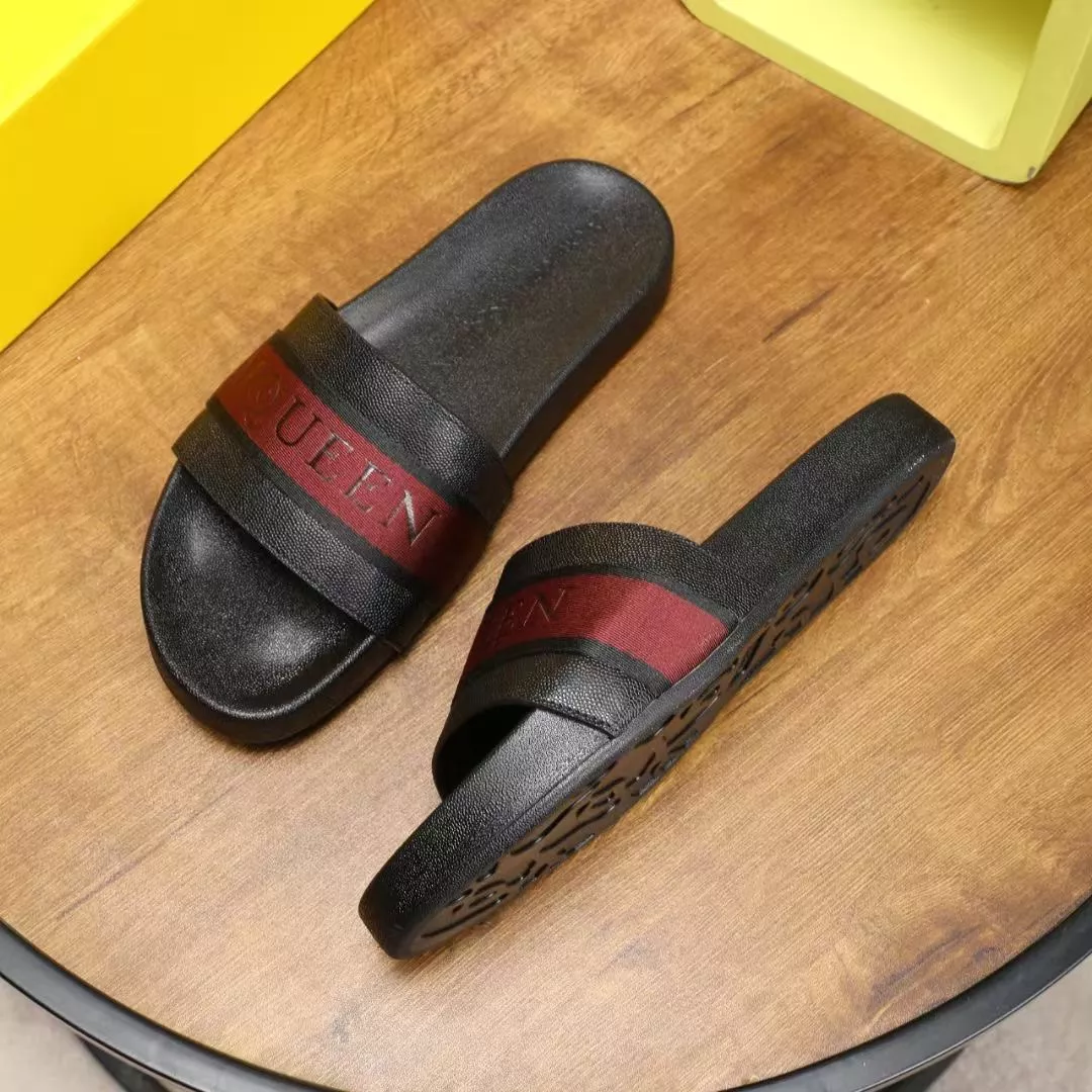 Alexander McQueen Slippers For Men Practical 6512