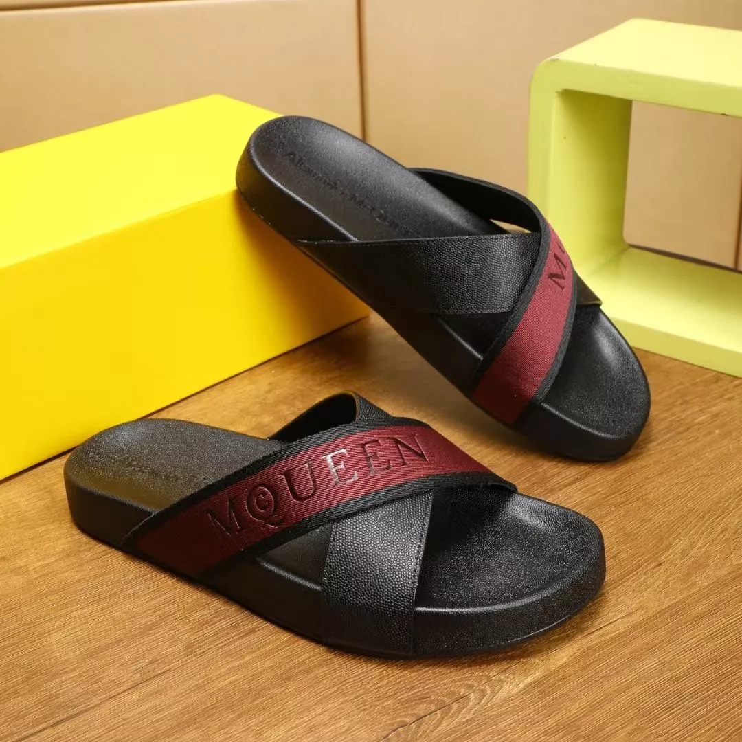 Alexander McQueen Slippers For Men Practical 8122
