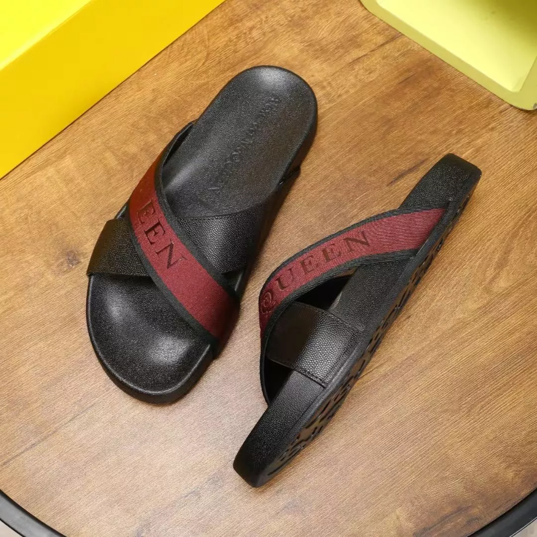 Alexander McQueen Slippers For Men Practical 8122