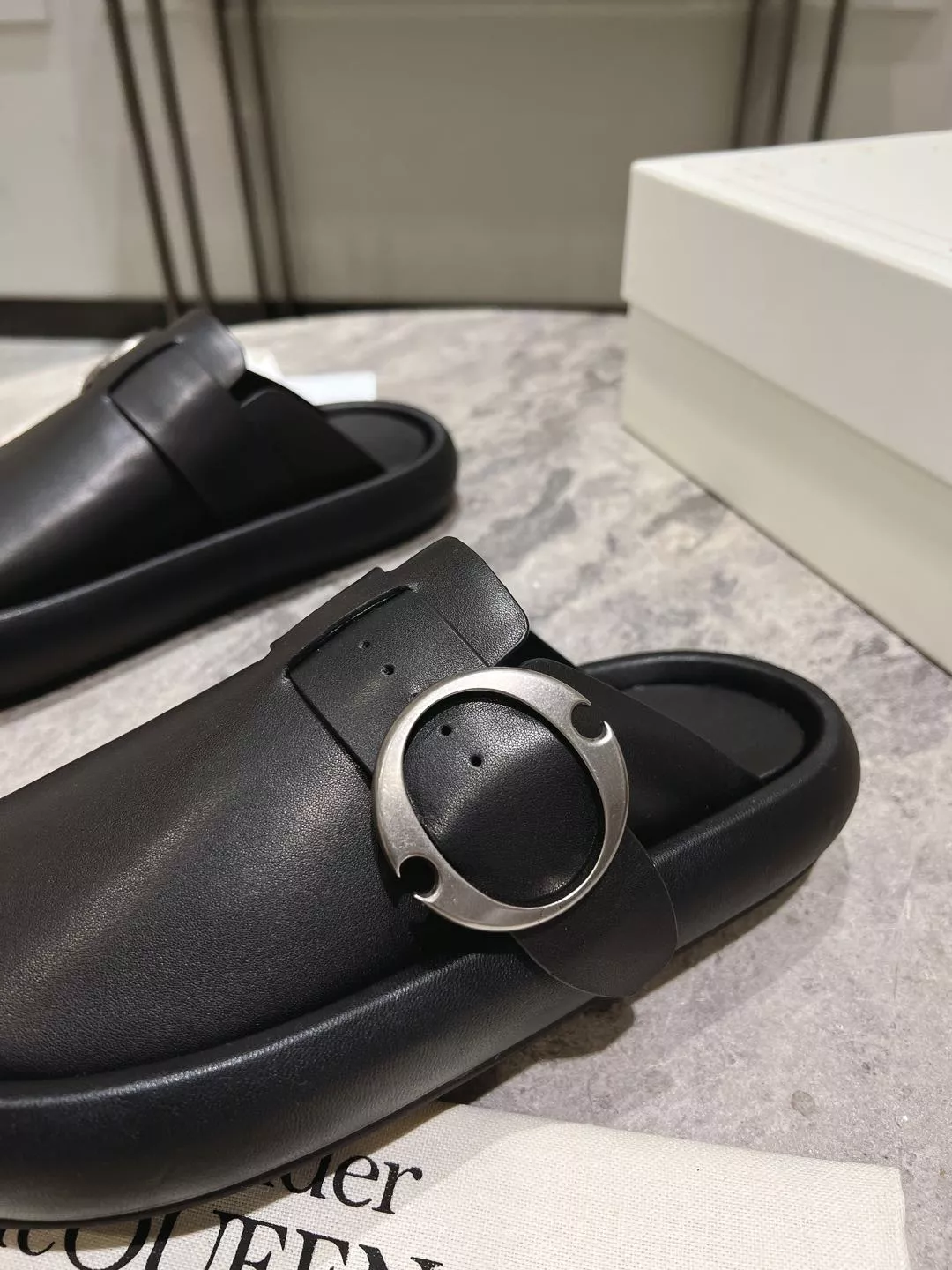 Alexander McQueen Slippers For Men WellDesigned 4204