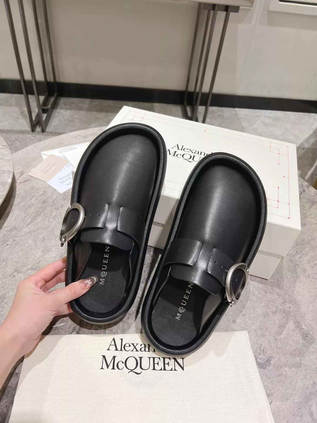Alexander McQueen Slippers For Men WellDesigned 4204