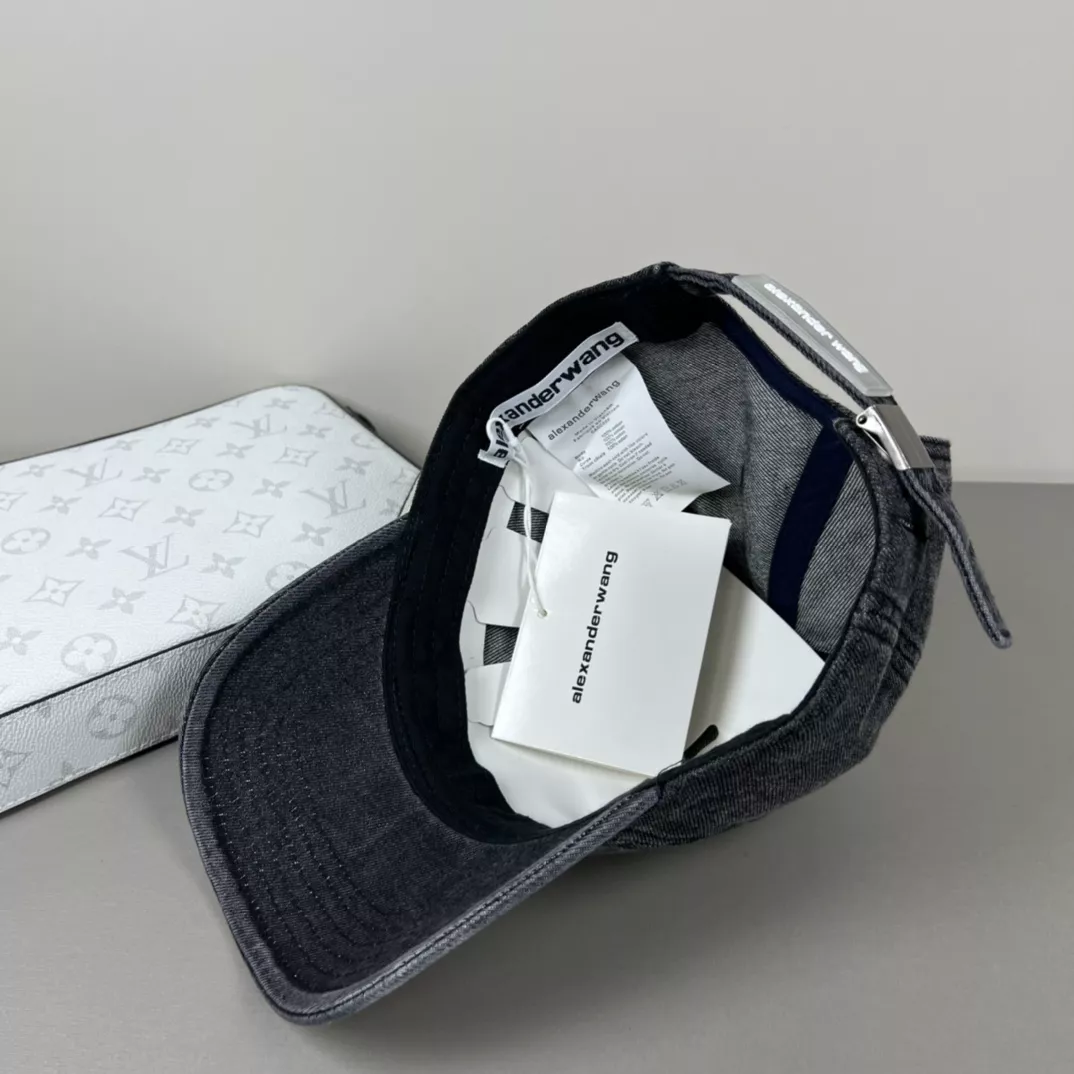 Alexander Wang Caps Classic 8913