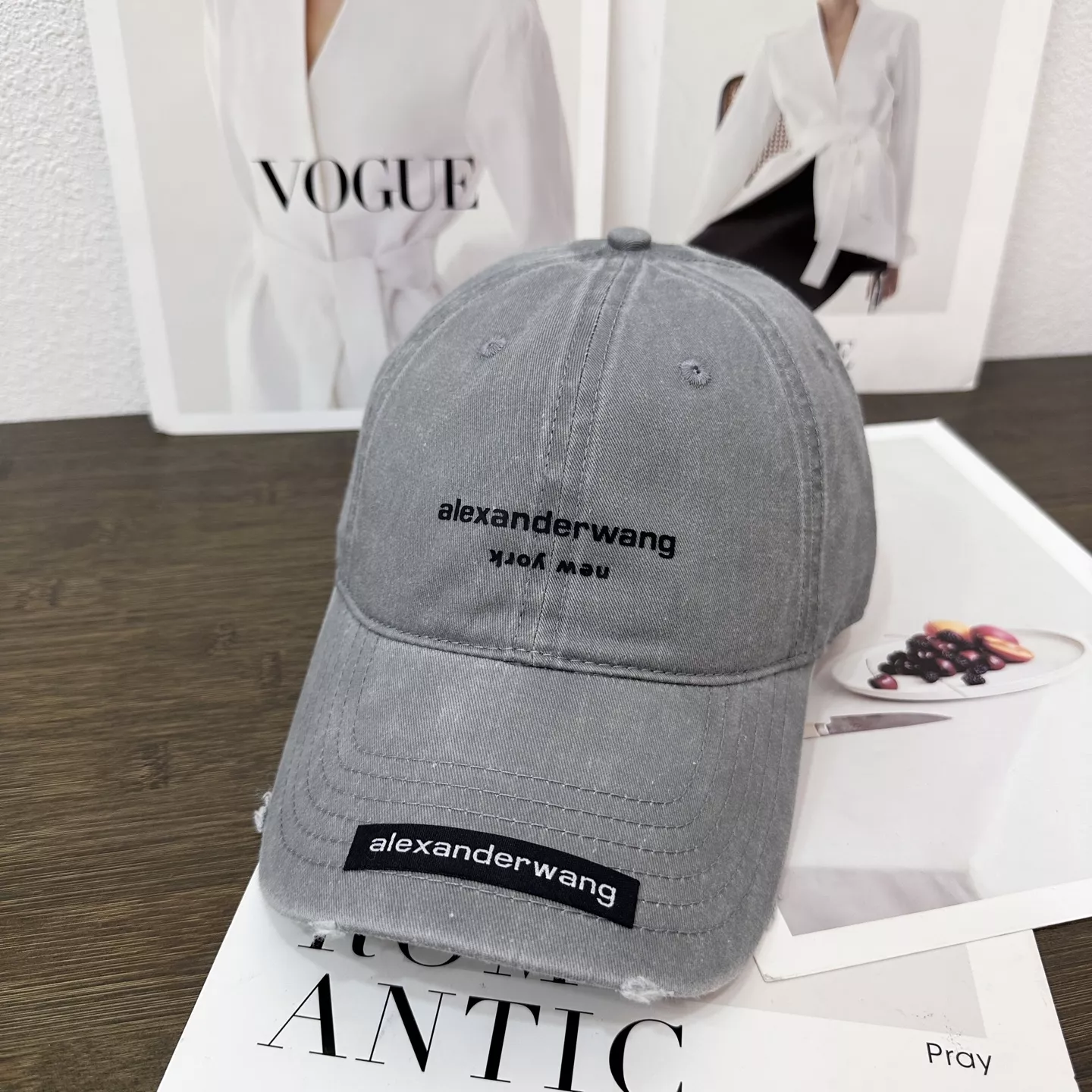 Alexander Wang Caps EasyMatch 3865