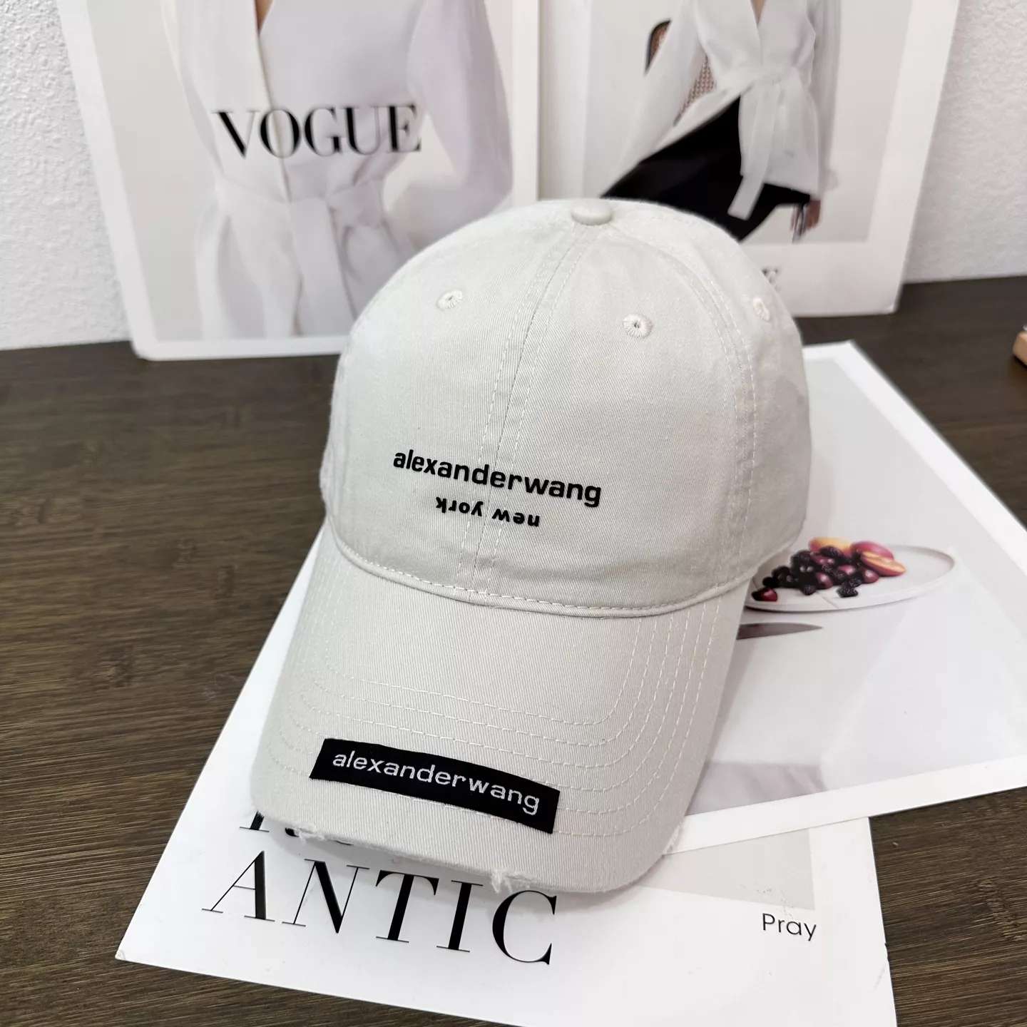 Alexander Wang Caps Elegant 2285