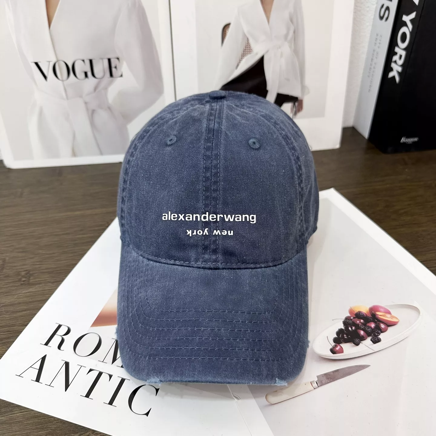 Alexander Wang Caps UrbanStyle 2906