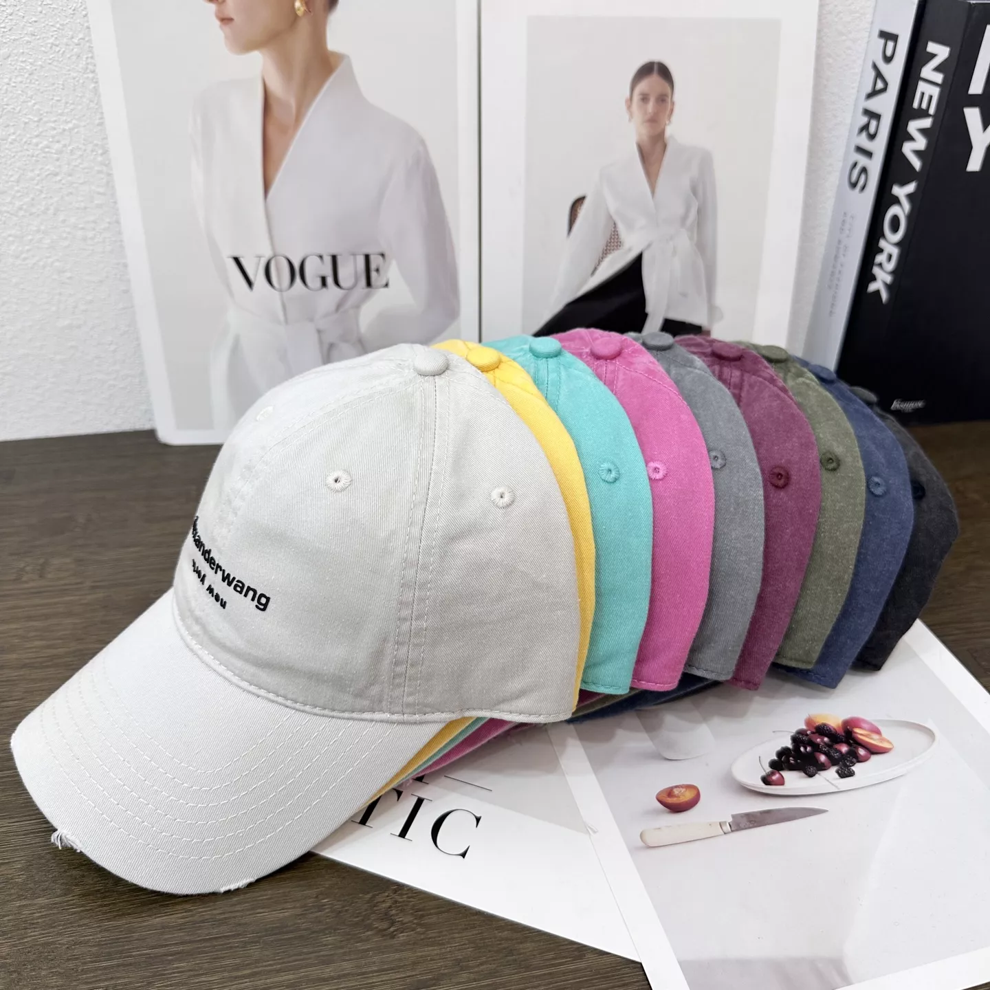 Alexander Wang Caps UrbanStyle 3647