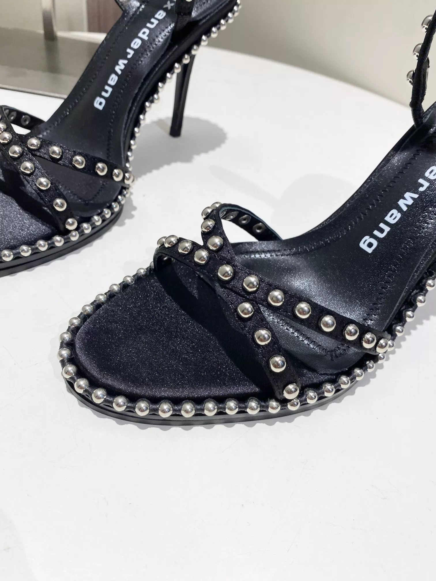 Alexander Wang Sandal For Women Fashionable 3521